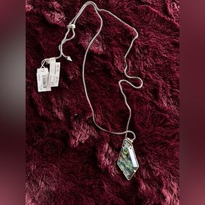 Kendra Scott Lilith abalone necklace